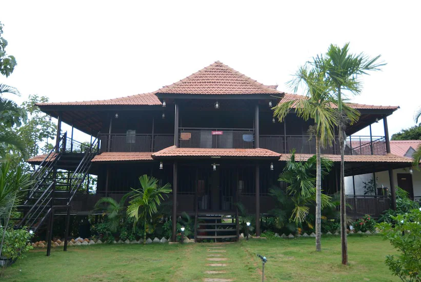 OUTDOOR
