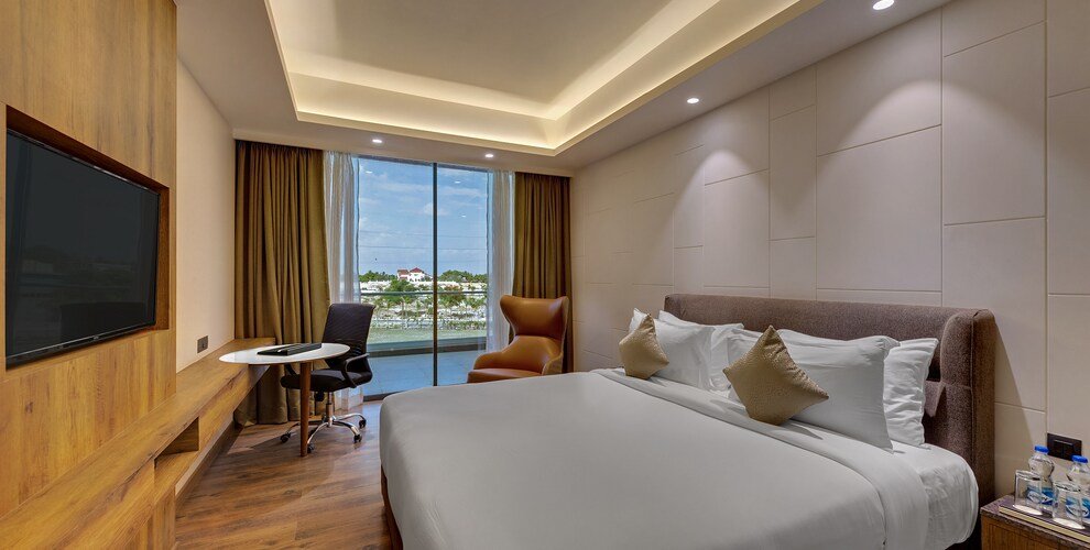 Fern Club Room