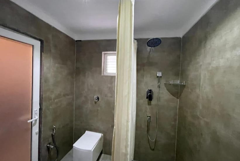WASHROOM
