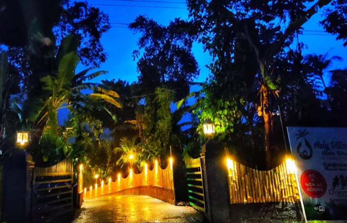 HOLY VILLAGE RIVER RESORT
