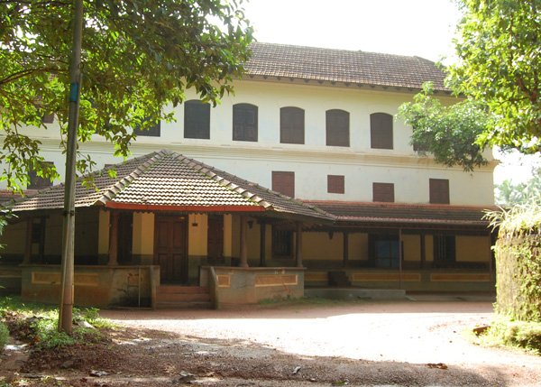 MARANAT MANA HERITAGE HOMESTAY
