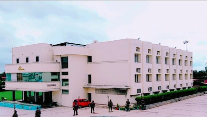 HOTEL THE PATRICIANS BILASPUR