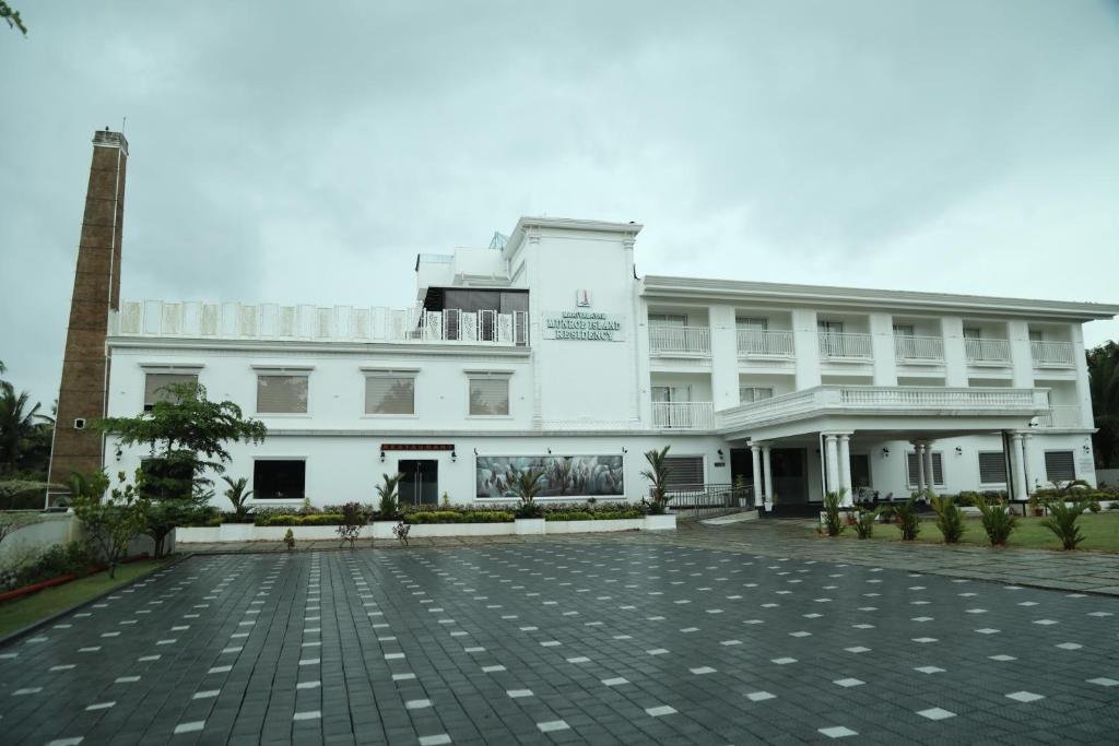 MARIYALAYAM MUNROE ISLAND RESIDENCY